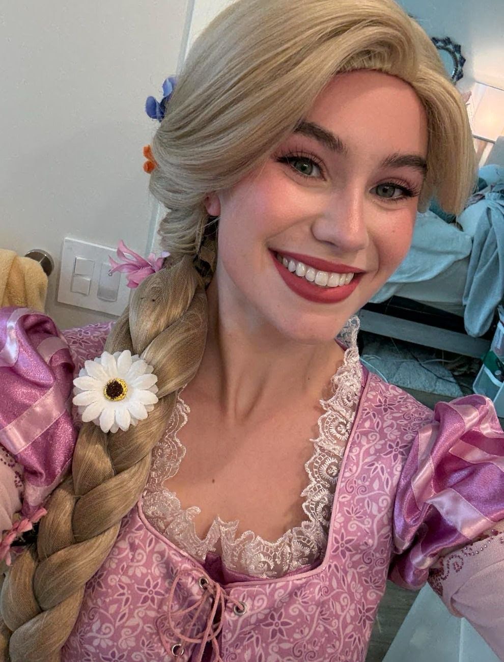 Birthday party character in Middletown